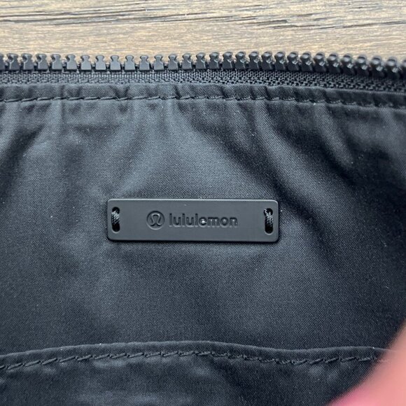 LULULEMON All Zipped Up Canvas Pouch Black OS EUC W9BGSS - Picture 5 of 6